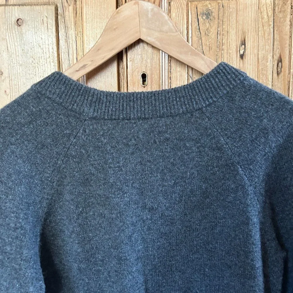 Kate Spade Medium Gray‎ Knit Sweater Crewneck Bow Detail Leather Patch Charcoal